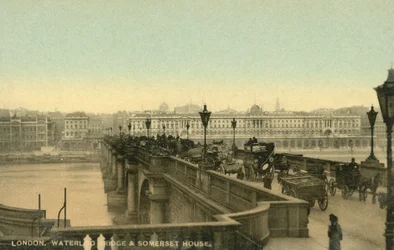 London, Waterloo Brücke, Somerset House